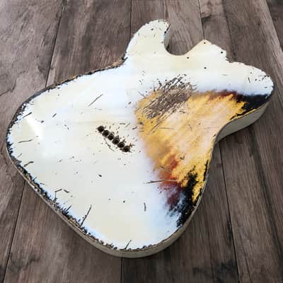 FRANCHIN Mars guitar body Heavy Relic Aged Olympic White over 3-Color Sunburst 100% Nitro Lacquer SS Poplar Telecaster-Tele-T-Style Made in Italy - Stock piece #22360826 image 11