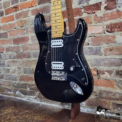 Peavey Predator "Yautja" Partscaster w/ Dragonfire Pickups & Locking Tuners (1980s, Black) image 3