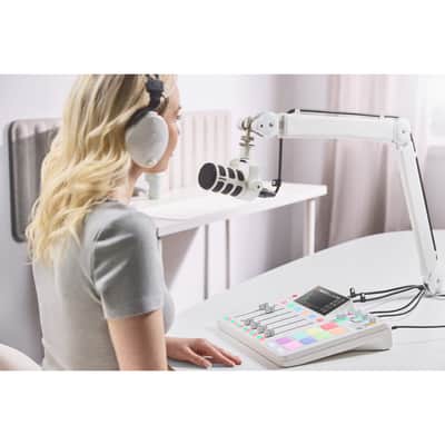 Rode PodMic Cardioid Dynamic Broadcast Microphone (White) with StreamEye LowPro Mic Boom Arm and Professional Grade XLR Cable image 6