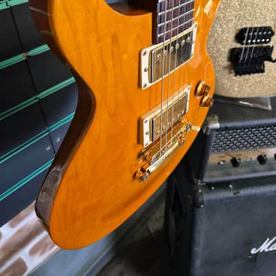 Gibson Les Paul Standard Lite Double Cutaway Trans Amber 2000 Electric Guitar image 2