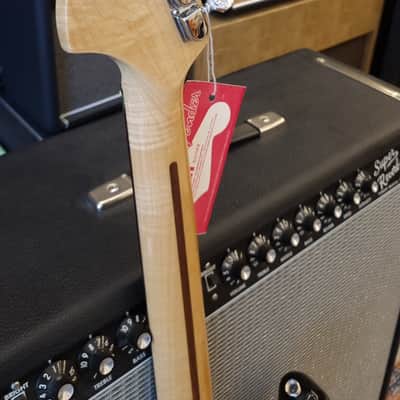 Fender American Vintage '70s Stratocaster 3 tone sunburst Rosewood Fretboard 2005 (Video attached) image 13