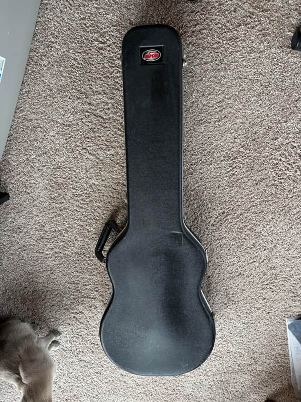 SKB Guitar Case for Les Paul/single cut away style guitars 1990s image 1