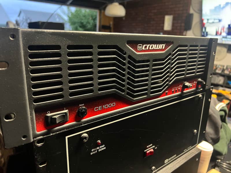 Crown CE1000 2-Channel Power Amplifier 2000s - Black and Red image 1