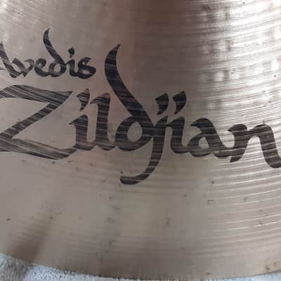 Zildjian 20" A Series Medium Ride Cymbal image 4