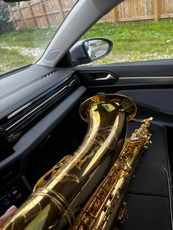 Selmer STS411 Intermediate Tenor Saxophone