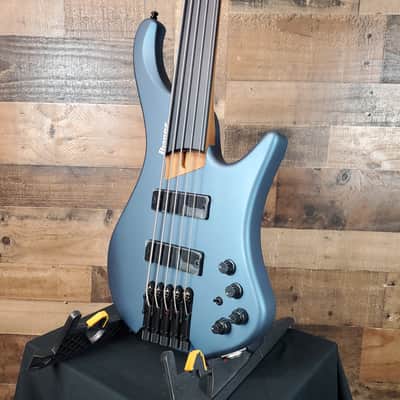 Ibanez EHB1005F Fretless 5-string Bass Guitar, Artic Ocean Matte, Gig Bag, 775 image 3