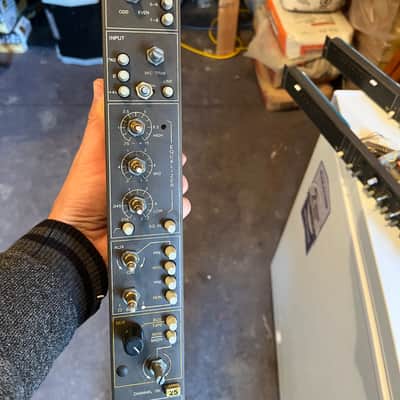 8 Sound Workshop Series 30 channel strips 90s - brown image 2