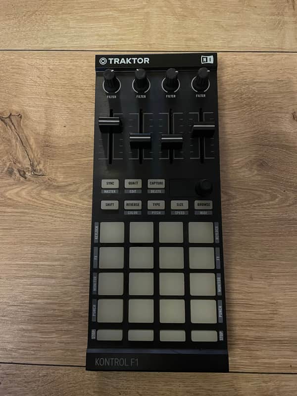 【美品】Traktor Kontrol F1 Native Instruments Traktor Kontrol F1 Controller Review - Digital