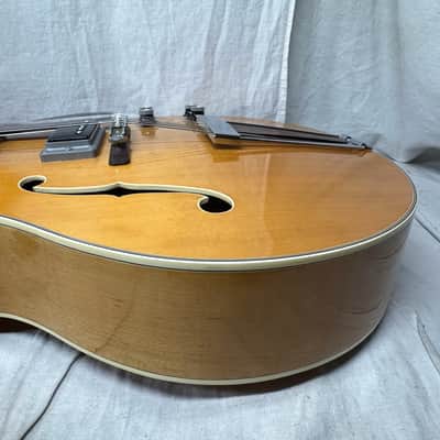Yamaha AE-11 ae11 Archtop Electric Hollowbody Guitar with Case - Natural image 20