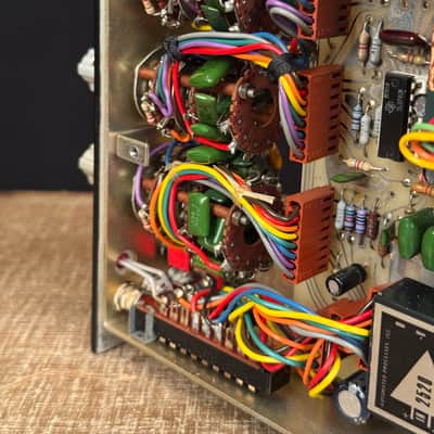 Vintage 1970s API 550A-1 500 Series Equalizer. Similar to 550A. 550 A A-1. Unit 2 image 7