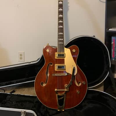 Gretsch G5422TG Electromatic Double Cutaway Hollow Body with Bigsby, Gold Hardware 2018 - Present - Walnut Stain image 1
