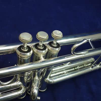 Bach 180S37 Stradivarius Series Bb Trumpet 2023 - Silver-Plated image 3