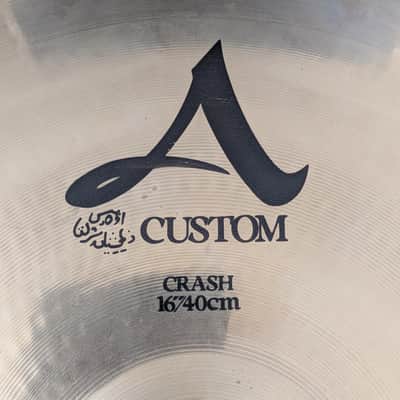 Great Condition Zildjian 16" A Custom Crash Cymbal - Brilliant Finish image 2