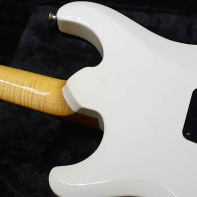 Knaggs Severn Trem T3 Flame Maple Neck White 2016' image 9