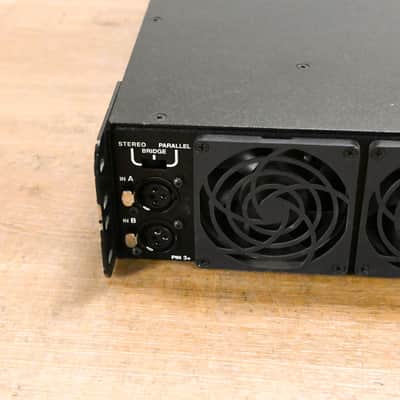 Crest Audio 7001 2-Channel Power Amplifier CG014SA image 8