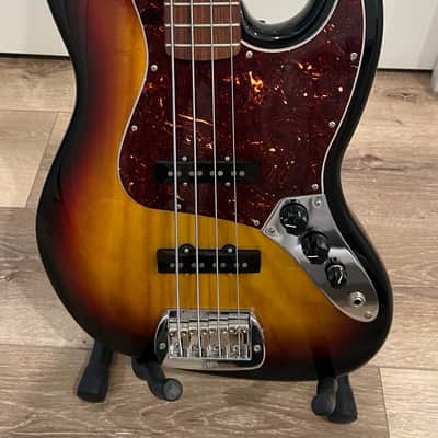 G&L JB-4 2017 - Sunburst image 2