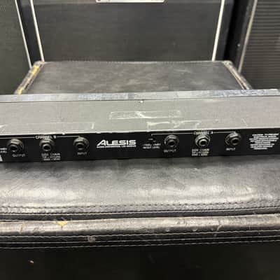 Alesis 3630 Dual-Channel Compressor / Limiter with Gate 1990s - Black image 6