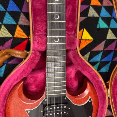 Clean 🧼 Gibson SG Crescent Moon Inlays 2002 Worn Cherry 🍒🍒 image 12