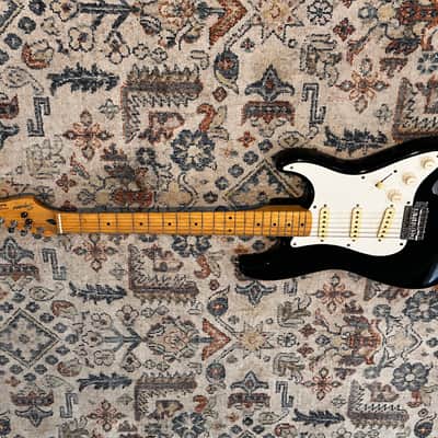 Squier Stratocaster 1987 - Black image 2