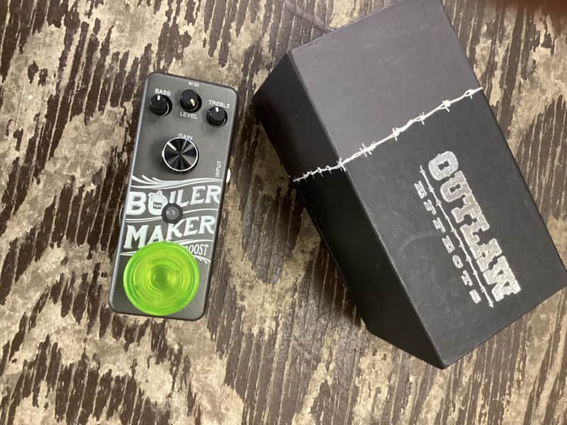 Outlaw Effects Boilermaker Boost 2015 - Gray: Save $0 from MSRP!