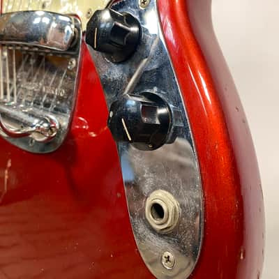 Fender Mustang Guitar with Rosewood Fretboard 1969 - 1973 - Competition Red image 4