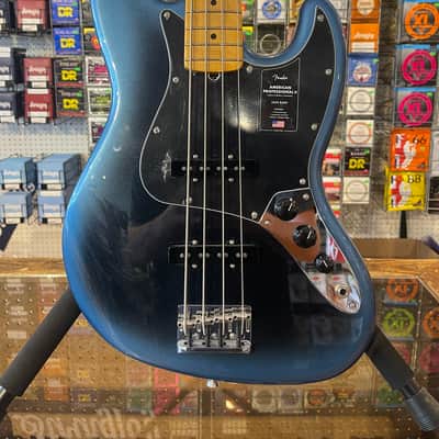 Fender American Professional II Jazz Bass with Maple Fretboard  - Dark Night image 2