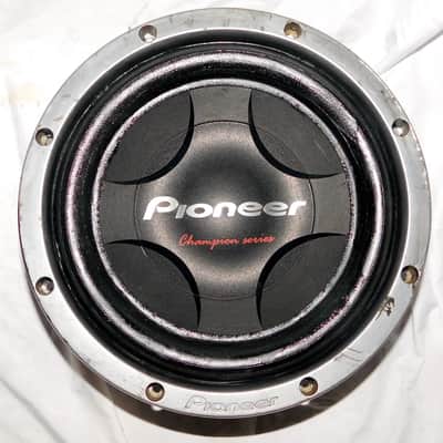 Pioneer TS-W307D4 12" car subwoofer image 1
