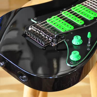 IBANEZ Universe UV70P BK Black / Premium Series / 7-String Steve Vai Signature / UV70P-BK / I250209935 image 4
