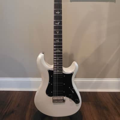 PRS SE NF3 with Rosewood Fretboard 2024 - Present Pearl White image 1