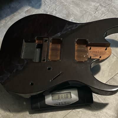 1999 Japan Fujigen Ibanez RG520QS Brown Quilt Maple Guitar Body Original Edge Tremolo Ready image 24