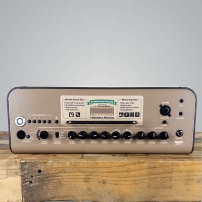 Immagine Yamaha THR30IIA Desktop Acoustic Amplifier - USED - 5