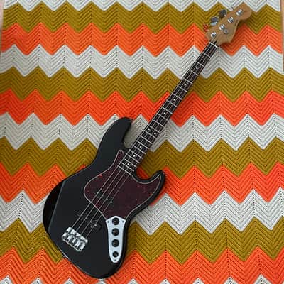 Fender Deluxe Active Jazz Bass - 2001 Very Clean! - Great Workhorse! - Solid Bass for Any Project! - image 9