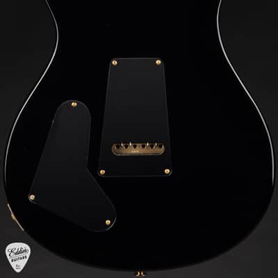 2024 - PRS Studio - Fire Smokeburst Bild 4