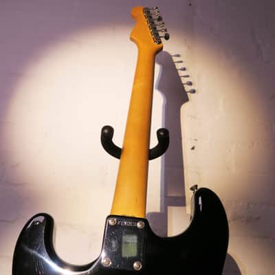 Fender Stratocaster Black 1991 Kurt Cobain Vandalism Strat Japan Seymour Duncan Electric Guitar image 18