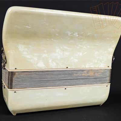 Accordion Noble 41/120/III/5/1 MT white used image 5