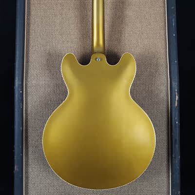 Gibson Custom Shop ’64 Trini Lopez 2022 Made to Measure All Gold w/ Factory Bigsby (381) image 3