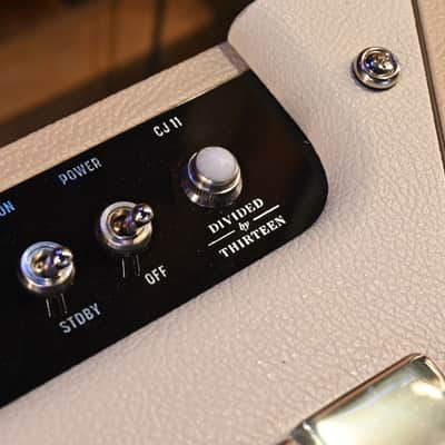 Divided by 13 CJ 11 Combo Amplifier - Vintage Vanilla image 3