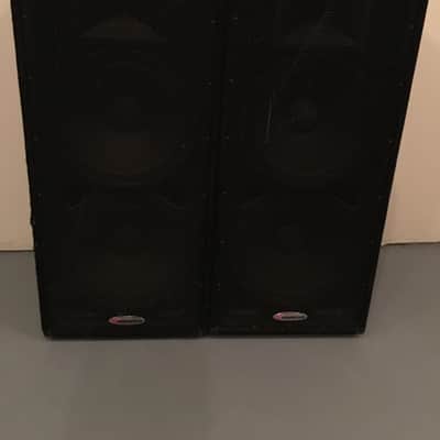 Harbinger Pair of HX152 Dual 15" 2-Way Cabinet PA Speakers image 1