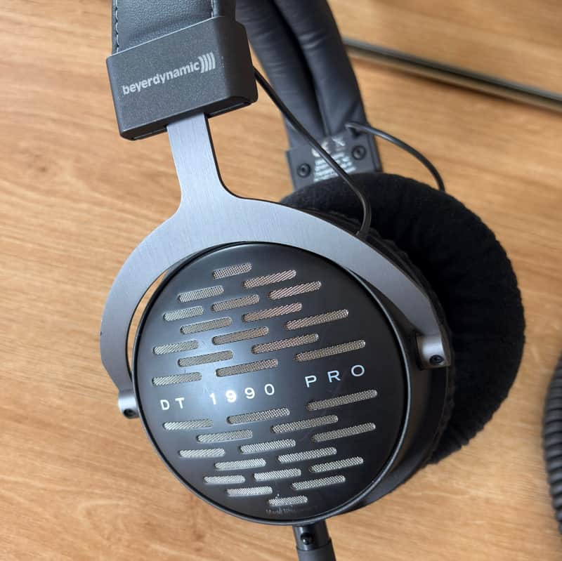 Beyerdynamic DT 1990 PRO 250 Ohm Open Back Studio Headphones