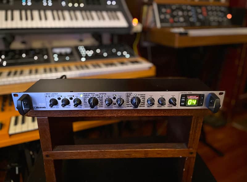 TC Electronic M350 Effect / Reverb Processor 2010s - Blue imagen 1
