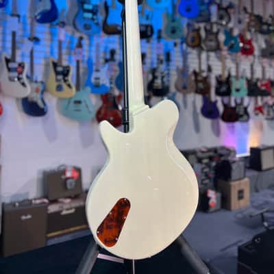 Eastman Guitars Juliet Electric Guitar - Pamona Blonde, with Case, FREE PLEK!, 322 image 14
