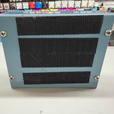 Kingsley Squire 2010s - Blue image 6