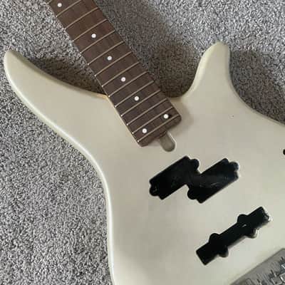 J&D 4 String Bass Project in White, Basswood Body, Maple Neck, Rosewood Fingerboard image 3