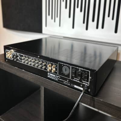 Yamaha C-70  Natural Sound Stereo Control Amplifier ( Pre-Amp ) Bild 11
