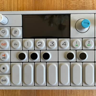 Teenage Engineering OP-1 Portable Synthesizer Workstation w/ cable image 3