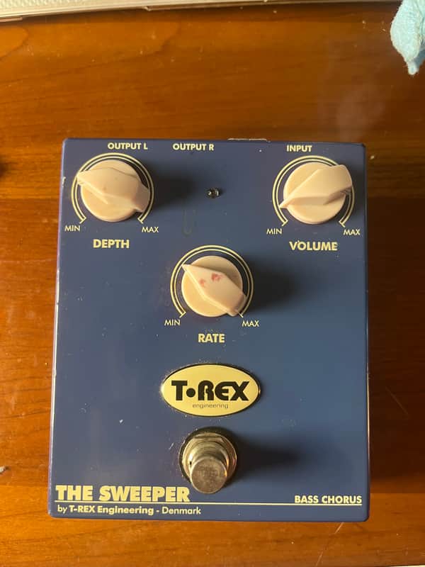 T-Rex Sweeper 2010s - Purple image 1