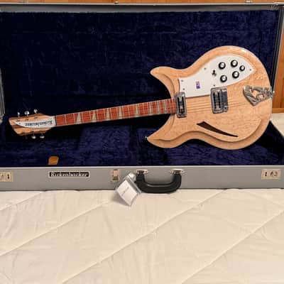 Rickenbacker 381/V69 1995 - 2011 - Mapleglo image 1