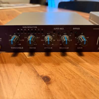 FMR Audio Really Nice Compressor RNC 1773 2000s - White image 4