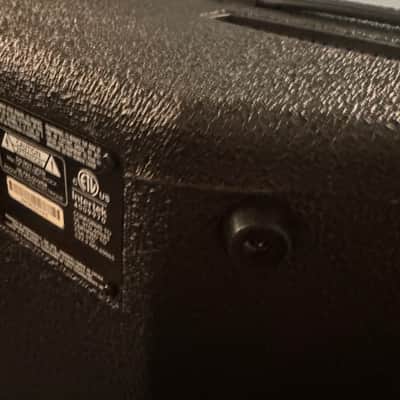Ampeg BA-110v2 40-Watt 1x10" Bass Combo 2014 - Present Black image 9