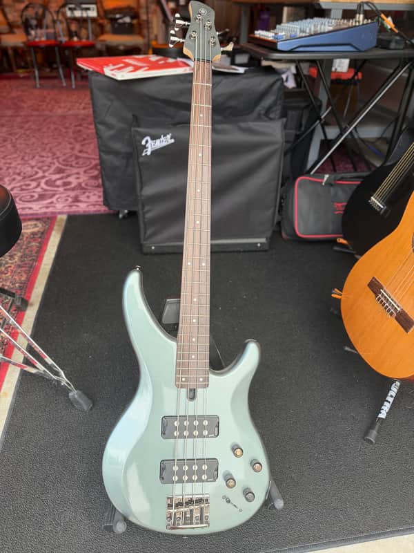 Yamaha TRBX304 4-String Bass